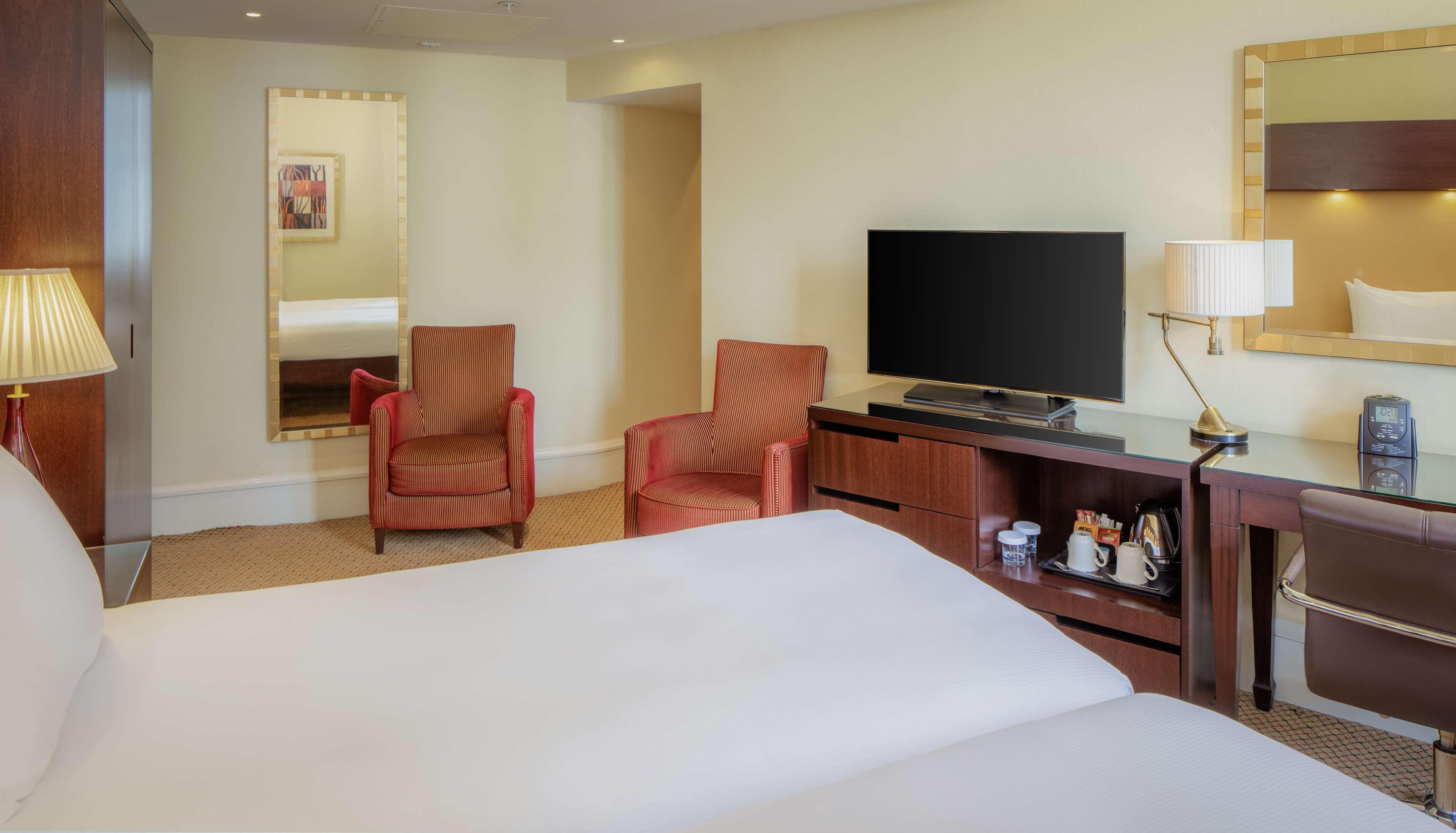 Hilton Hotel 4*